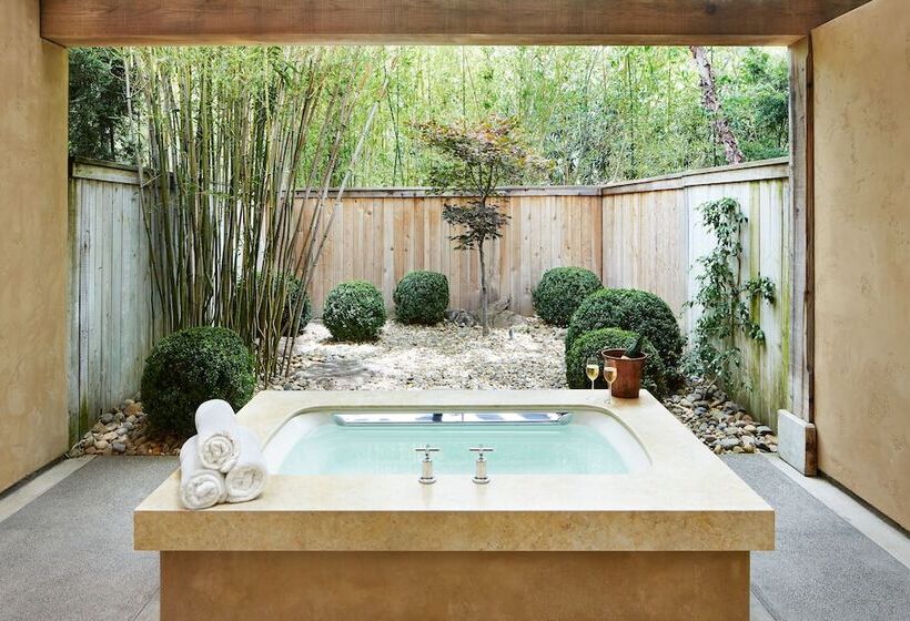 ホテル Auberge Du Soleil