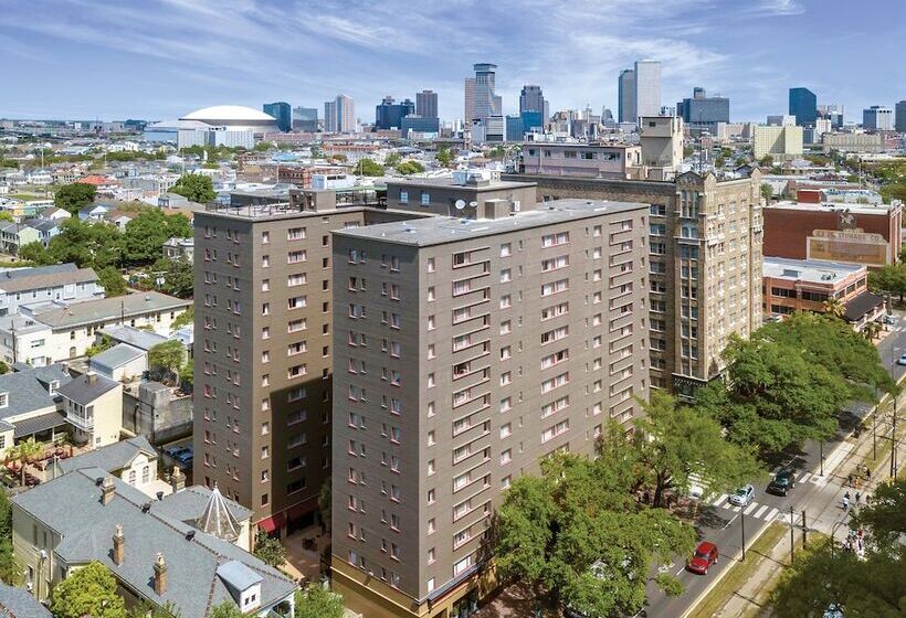 هتل Club Wyndham Avenue Plaza