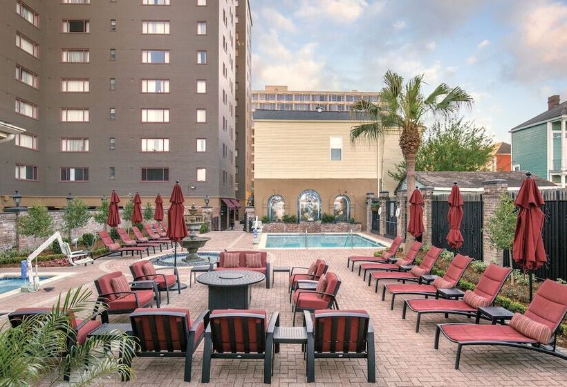 هتل Club Wyndham Avenue Plaza