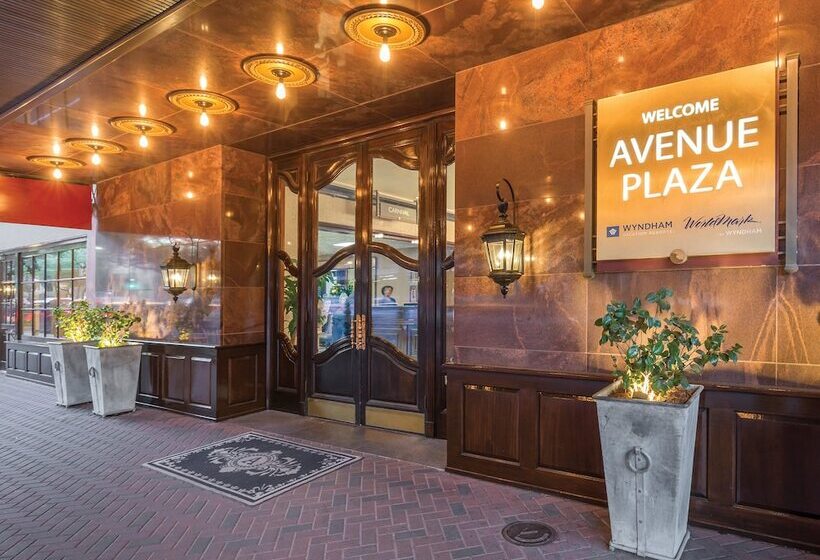 هتل Club Wyndham Avenue Plaza