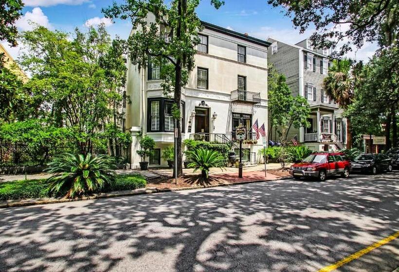 酒店 Ballastone Inn