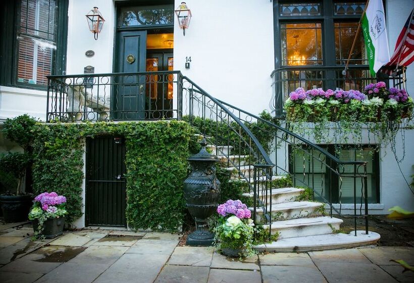 酒店 Ballastone Inn