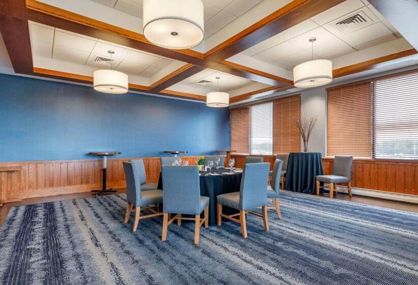 Bangor Aviator Hotel Bw Premier Collection