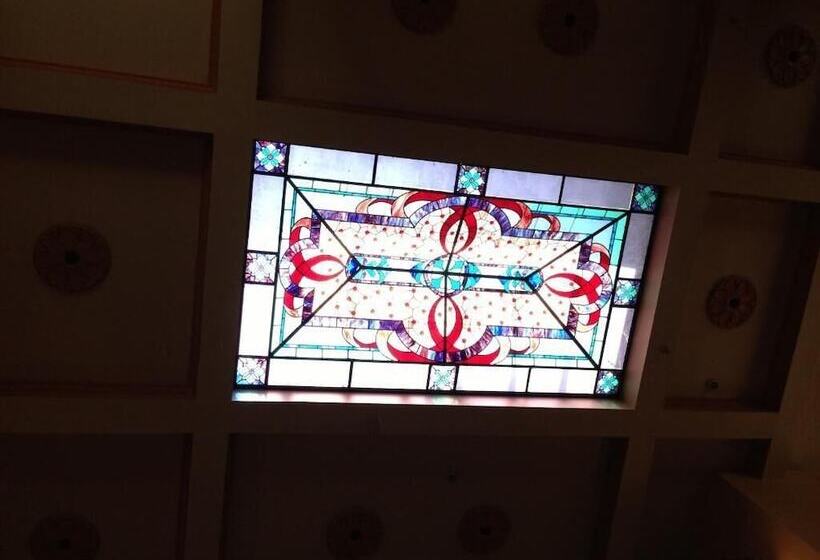 Отель Barcelona Suites