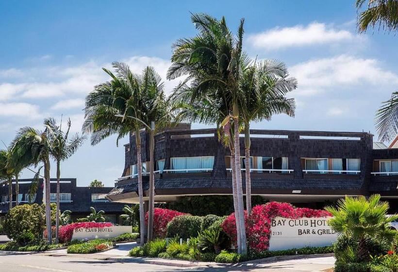 Bay Club Hotel And Marina
