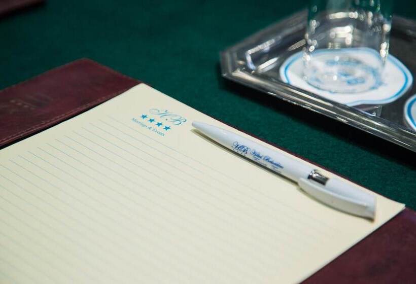 هتل Belvedere Fourati