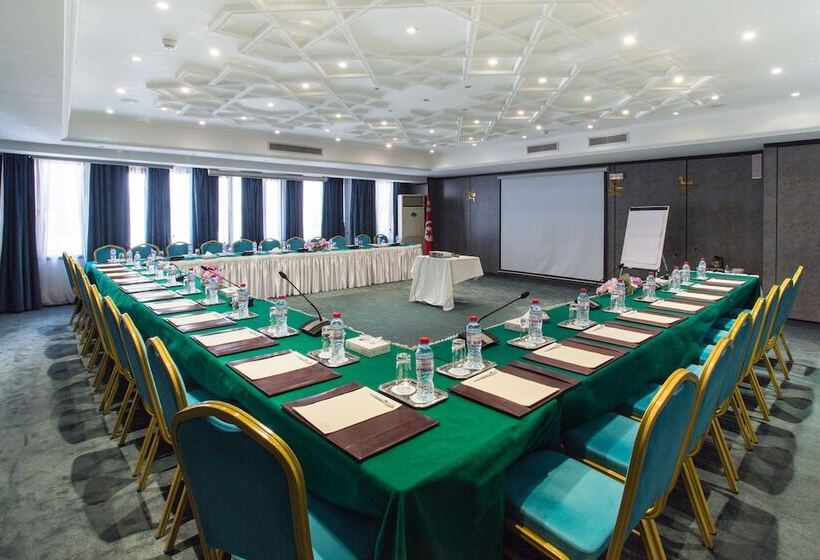 هتل Belvedere Fourati