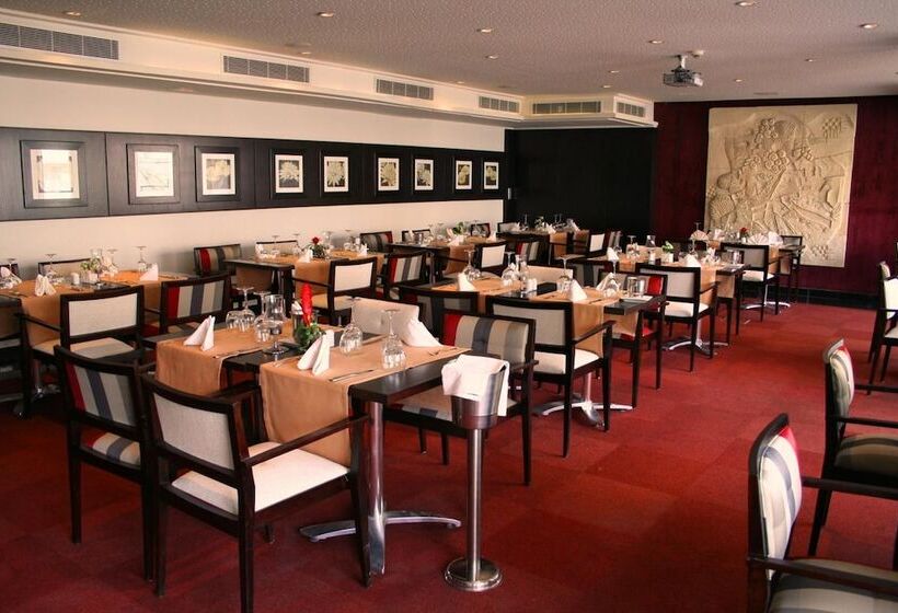 هتل Belvedere Fourati