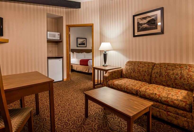 فندق Best Western Adirondack Inn