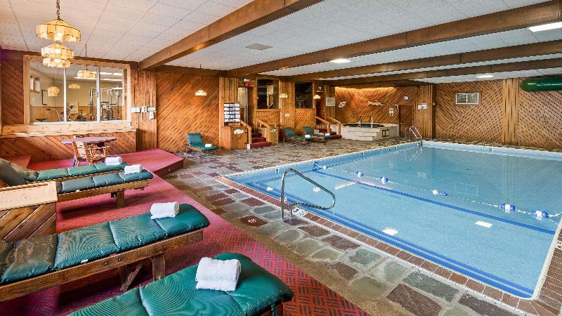فندق Best Western Adirondack Inn