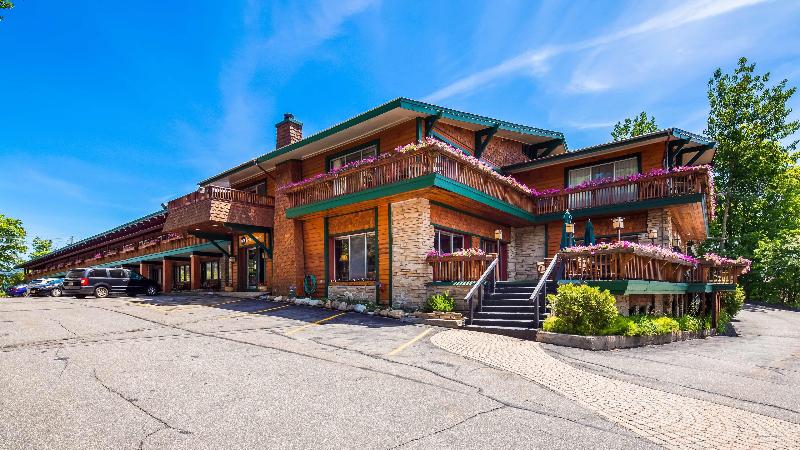 فندق Best Western Adirondack Inn