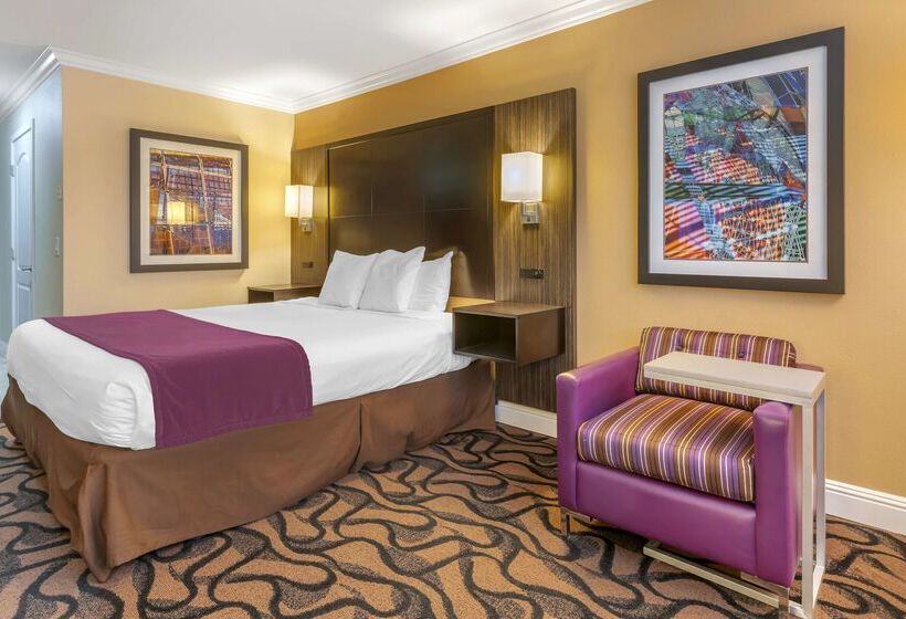 فندق Best Western Plus Airport Plaza