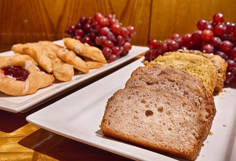 فندق Best Western Plus Airport Plaza