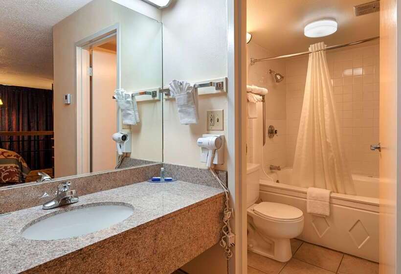 호텔 Best Western Tulsa Airport