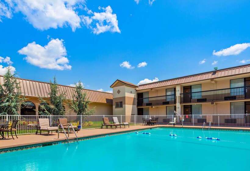 호텔 Best Western Tulsa Airport