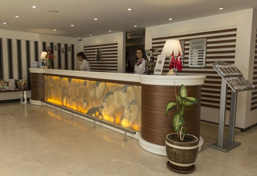 ホテル Best Western Plus Khan