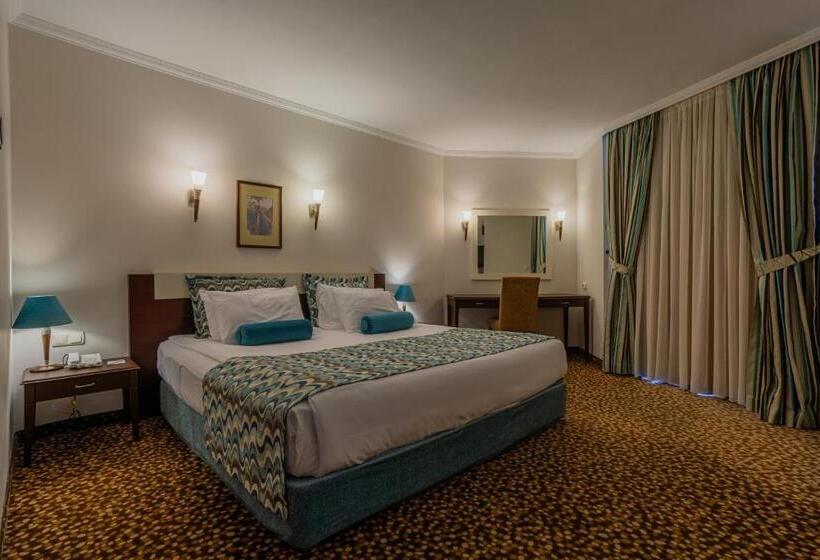 هتل Best Western Plus Khan