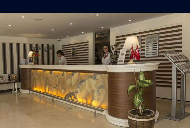 ホテル Best Western Plus Khan