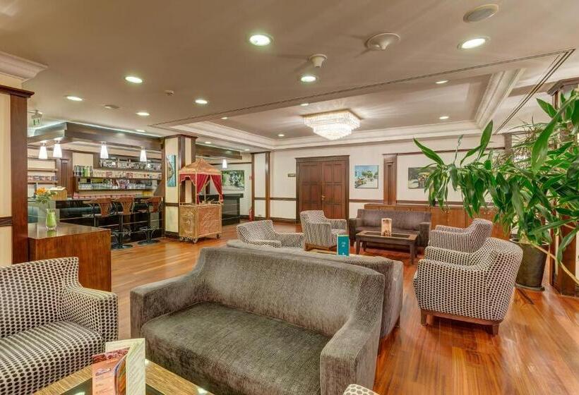 ホテル Buyuk Abant