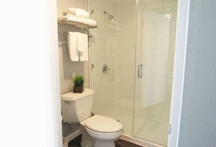 ホテル Capri Suites Anaheim