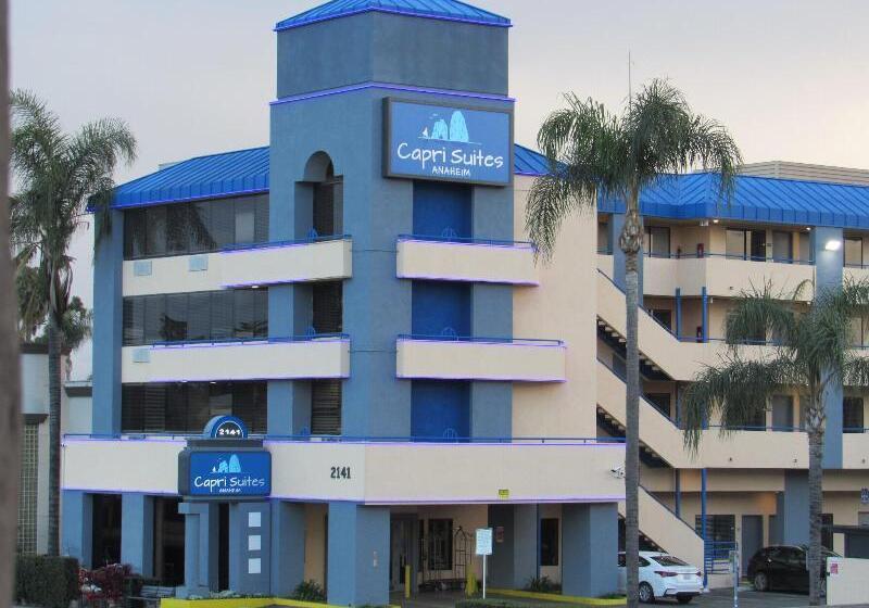 ホテル Capri Suites Anaheim