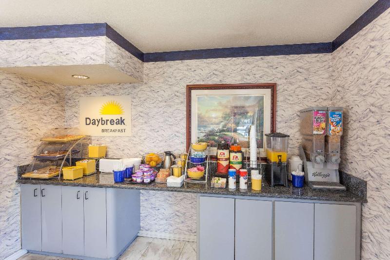 酒店 Days Inn By Wyndham Anaheim West