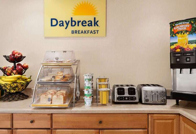 فندق Days Inn By Wyndham Auburn/finger Lakes Region