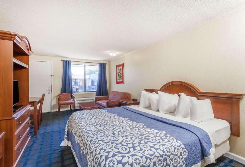 فندق Days Inn By Wyndham Dover Downtown