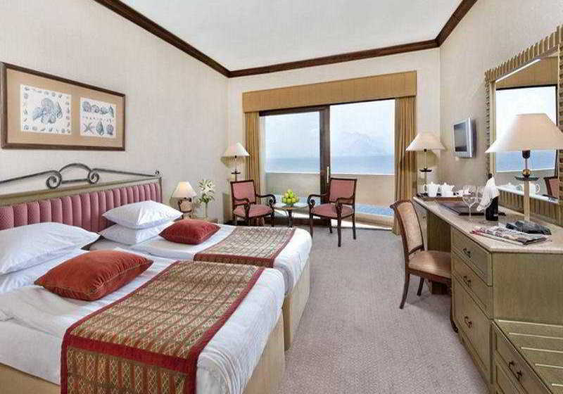 Отель Divan Antalya