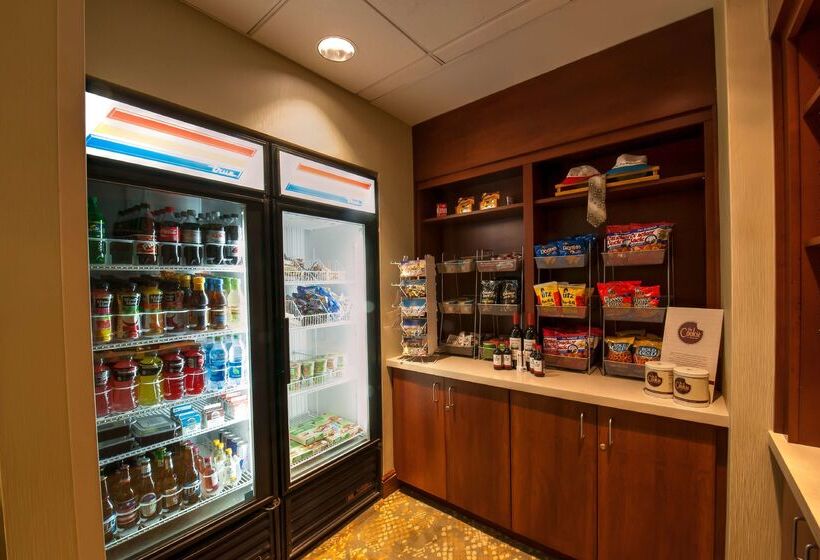 فندق Doubletree By Hilton Baltimore North Pikesville