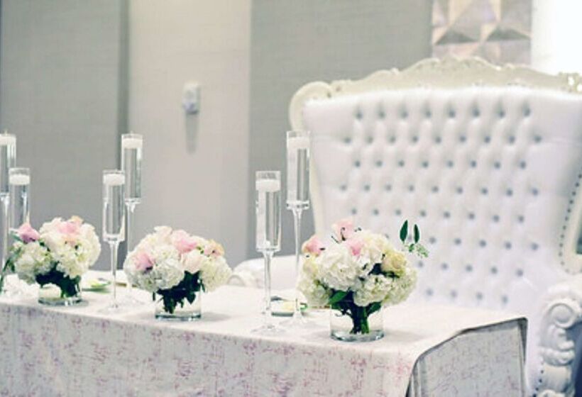 فندق Doubletree By Hilton Baltimore North Pikesville