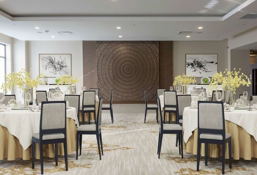 فندق Doubletree By Hilton Baltimore North Pikesville