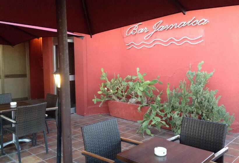 هتل El Hana International