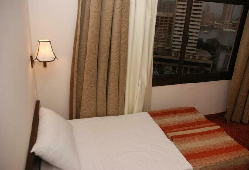 ホテル El Tonsy Cairo