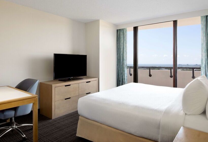 בית מלון כפרי Embassy Suites By Hilton Tampa Airport Westshore