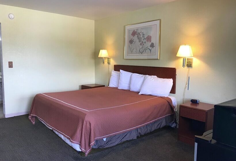 Отель Fairbridge Inn Express Barrington