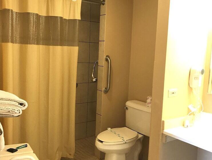 فندق Fairbridge Inn Express Barrington