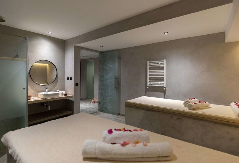 هتل Golden Tulip El Mechtel