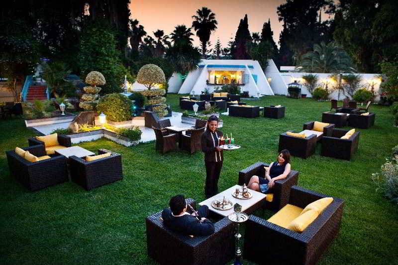 هتل Golden Tulip El Mechtel