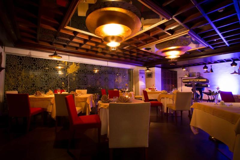 هتل Golden Tulip El Mechtel