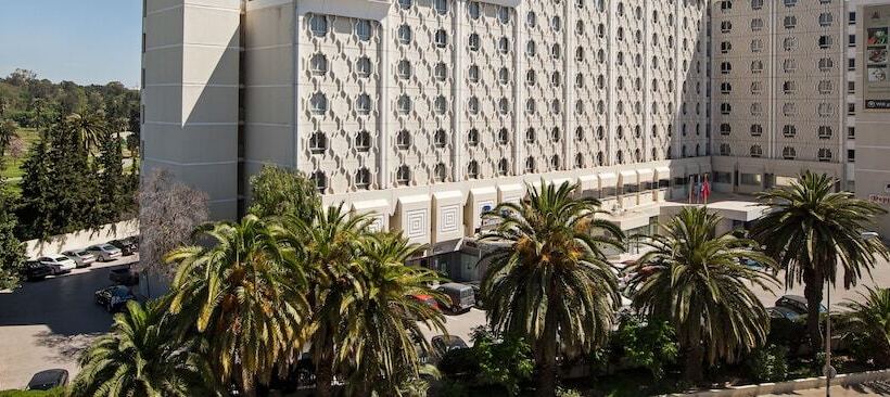 هتل Golden Tulip El Mechtel