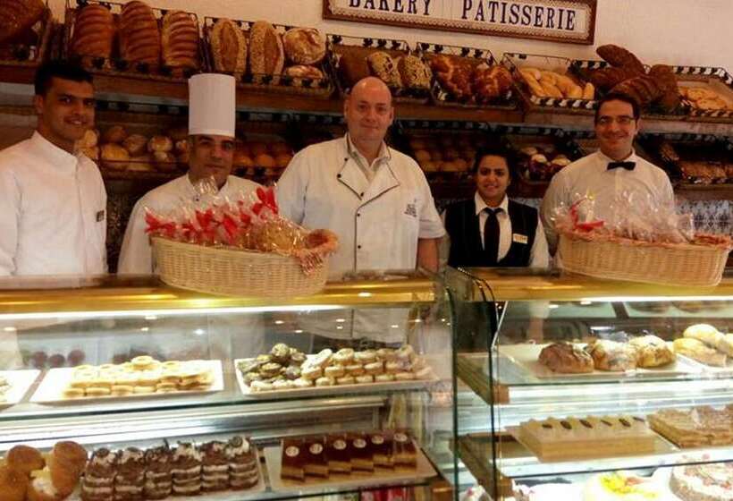 Golden Tulip Hotel Flamenco Cairo