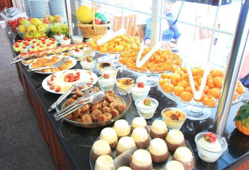 בית מלון כפרי Hawaii