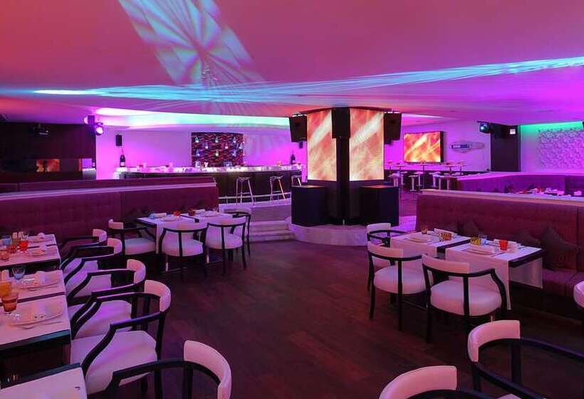 فندق Hilton Alexandria Corniche