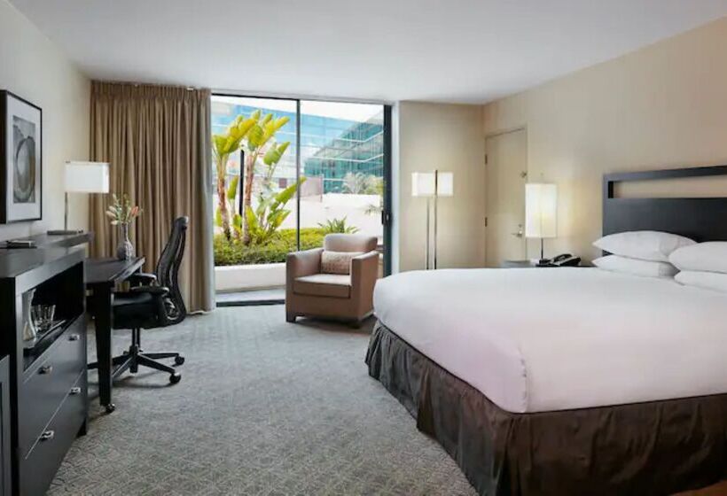 فندق Hilton Anaheim