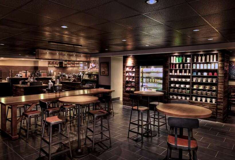 فندق Hilton Anaheim