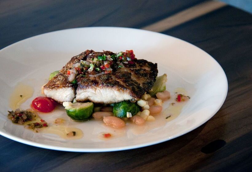 فندق Hilton Arlington