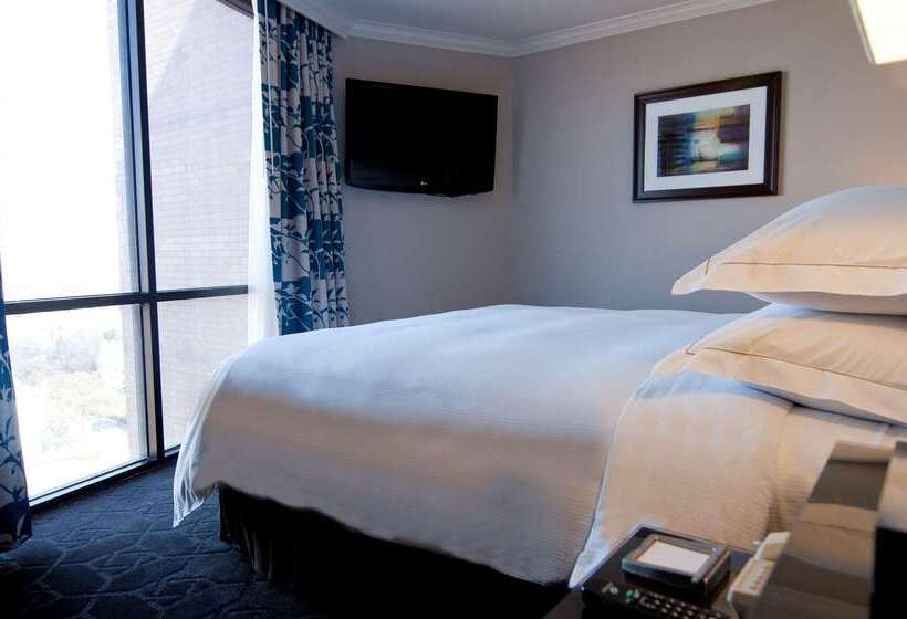 فندق Hilton Arlington