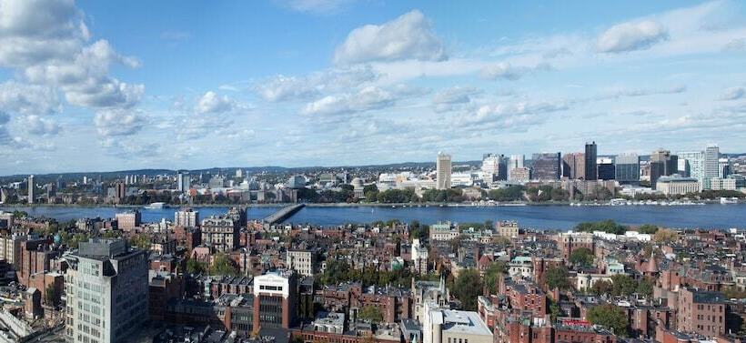 هتل Hilton Boston Back Bay