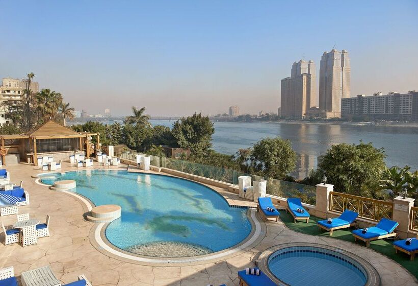 هتل Hilton Cairo Zamalek Residences